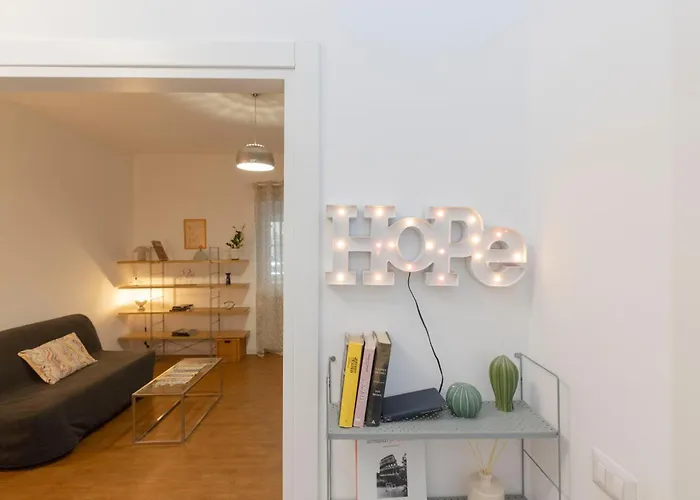 Enjoy Tiburtina - Cozy & Friendly Apartman *